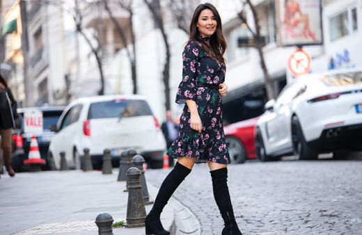 Sokak çekiminde Gizem Hatipoğlu'na yoğun ilgi