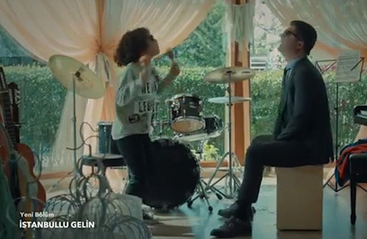 Özcan Deniz’in ‘Hit The Road Jack’ performansı