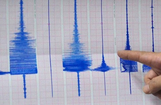 Son depremler Manisa'da korkutan deprem büyüklüğü kaç?