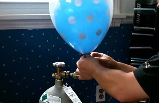 Küçük çocuğu balondaki helyum gazı öldürdü