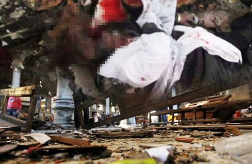 Mısır'da kilisede patlama olay yerinden ilk görüntüler