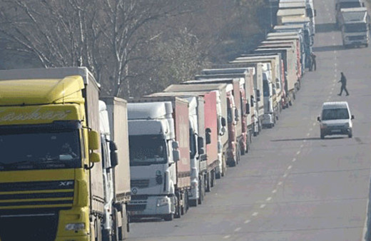 Kapıkule'de tır kuyruğu