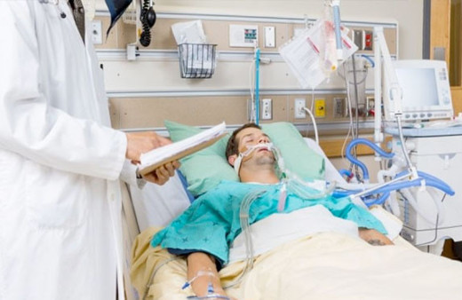 Beyin ölümü gerçekleşen hastanın fişini çekmek dinen caiz mi?