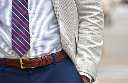 Bu kemeri birinde mi gördünüz? Oradan hemen uzaklaşın!