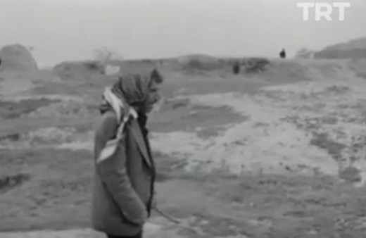 Dut değneği ile su bulan adam