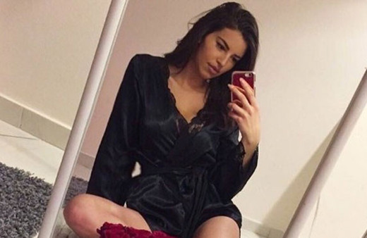 Burak Hakkı'nın yeni sevgilisine bakın kimdir bu Hara Pappa?