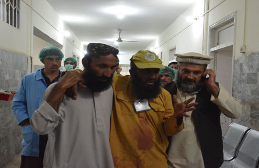 Pakistan'da bombalı saldırı