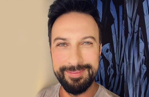 Tarkan’dan Anneler Günü videosu geldi