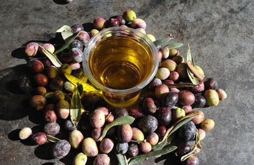 Zeytinin çekirdeğini yutarsanız ne olur?