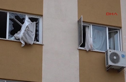 Antalya'da bir apartman dairesinde patlama!