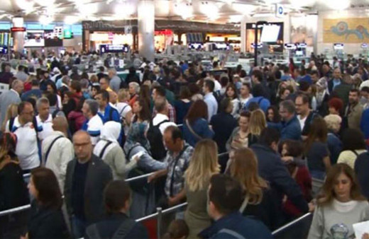 Bu sabah akın ettiler kuyruklar aldı başını gitti 