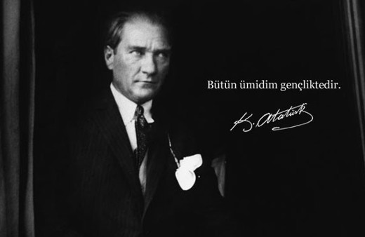 98 yıllık sönmeyen meşale bayramınız kutlu olsun!