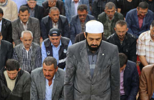 Yağmur duasına çıktılar yağmura yakalandılar