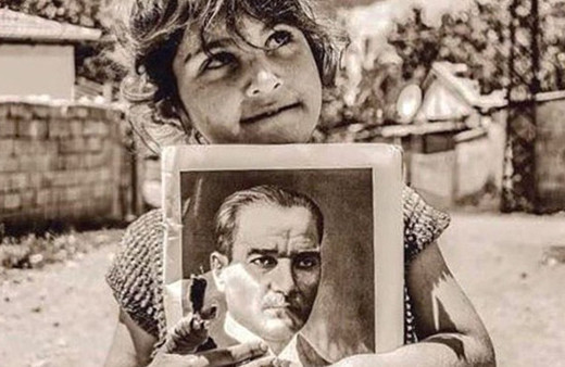 Ünlülerin 19 Mayıs paylaşımları