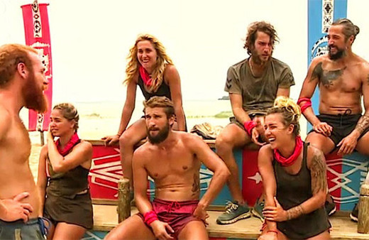 Survivor'da Yunan yarışmacıya 'Sarışın Turabi' benzetmesi!