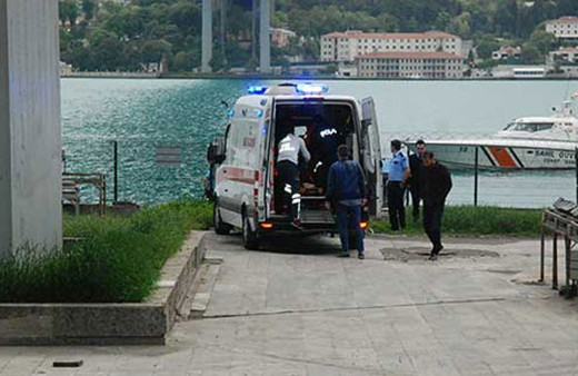 Korkunç olay köprüde araçtan inen kadın...