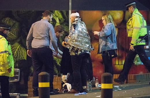 İngiltere'de konser alanında patlama!