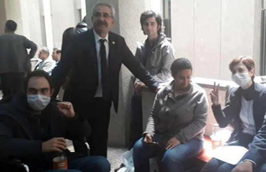 Açlık grevindeki Gülmen ve Özakça tutuklandı