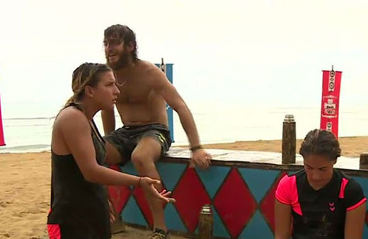 Survivor'da Elif ve Gökhan arasında gerginlik yaşandı!