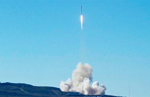 SpaceX ilk kez ABD ordusu için casus uydu fırlattı