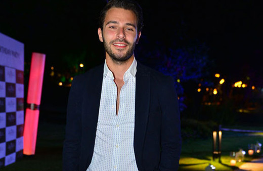 Hakan Sabancı'nın yeni sevgilisine bakın Şeyma Subaşı'yla ikiz çıktı!