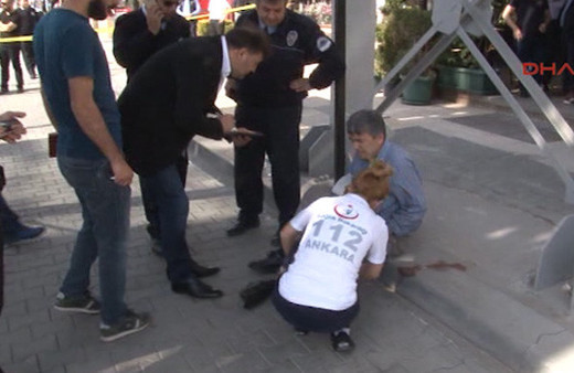 Polisin 'dur' ikazına uymayan bir kişi bacağından vurularak yakalandı