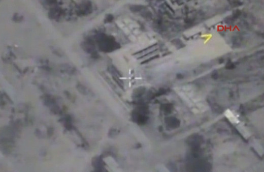 Rusya, IŞİD’i denizaltıdan vurmasına dair görüntüleri yayınladı