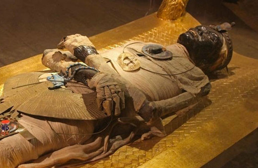 Tarihi değiştirecek olay mumyalar Türk çıktı!
