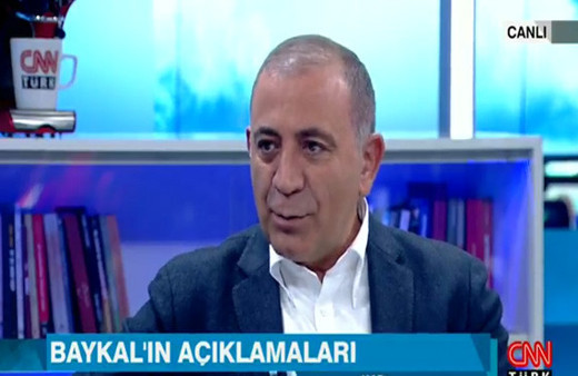 CHP'li Tekin: Seçmenlerimden özür diliyorum!