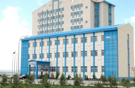 Kafkas Üniversitesi'nden kumpas iddialarıyla ilgili açıklama