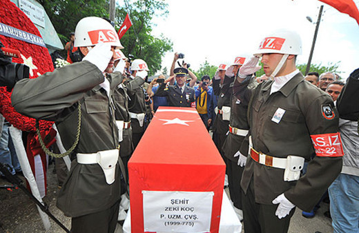 Şehit Piyade Uzman Çavuş Zeki Koç son yolculuğuna uğurlandı