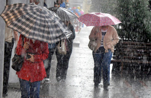 Meteoroloji'nin hava durumu raporu fena bitti sanmayın