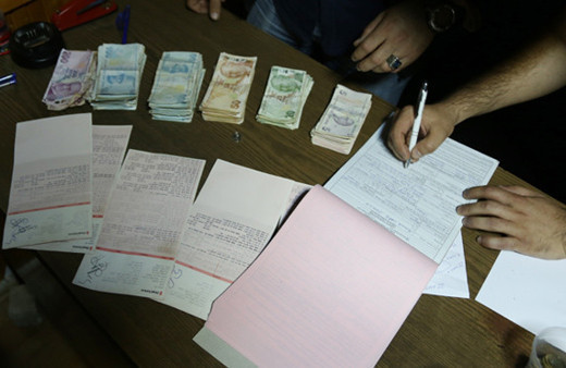 Dilenciden çıkan para dudak uçuklattı