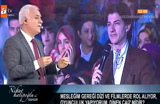 Nihat Hatipoğlu cevapladı! Oyunculuk caiz mi?