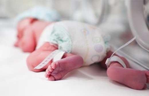 26 yıl önce bebekleri karıştıran hastaneye ceza!