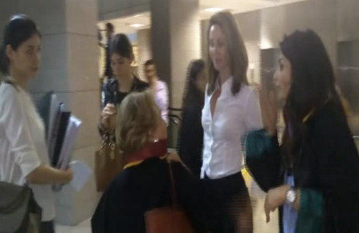 İbrahim Kutluay ile Demet Şener boşanabildi mi?