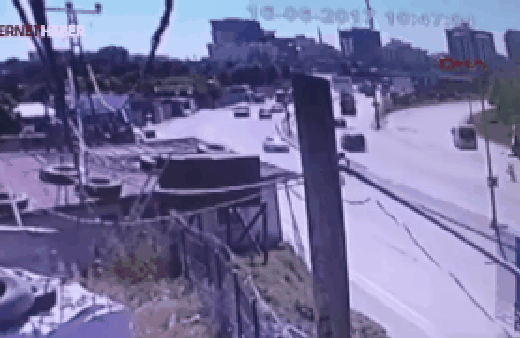 Hafriyat kamyonu genç kızı böyle ezdi