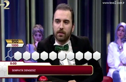 Korcan Cinemre bu sefer trolleyemedi! 