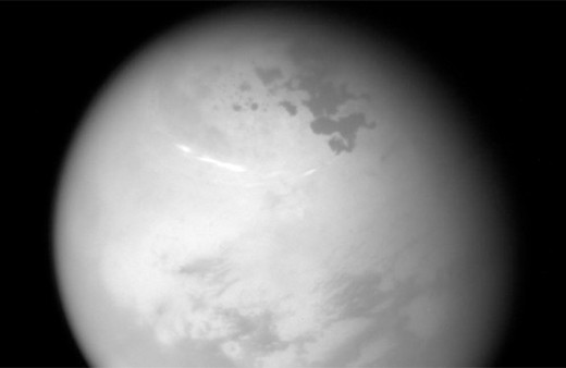 Cassini Satürn'ün uydusu Titan'ın 'kuzey yazını' görüntüledi