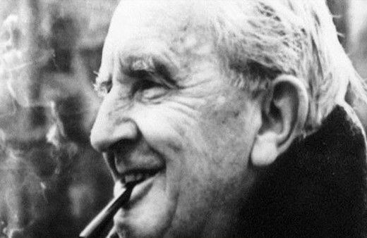 Yüzüklerin Efendisi'nin yazarı J.R.R. Tolkien'in yeni kitabı 100 yıl sonra geldi