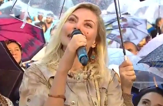 Seray Sever Hatipoğlu'ndan dua istedi 