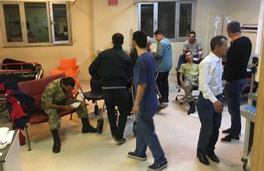 Vahim iddia: 'Çöpe atılması gerekenleri askerlere veriyoruz'