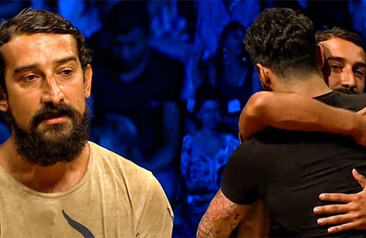Serhat Akın, Survivor'da kavga ettiği Eser West'ten özür diledi!