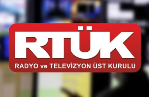 RTÜK acımadı! Seyirciyi aldatan kanallara ceza yağdı.