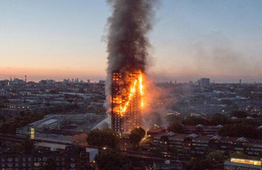 İngiliz şarkıcılar Londra yangını için klip yaptı!