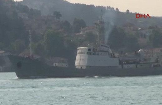 Rus istihbarat toplama gemisi boğazdan geçti