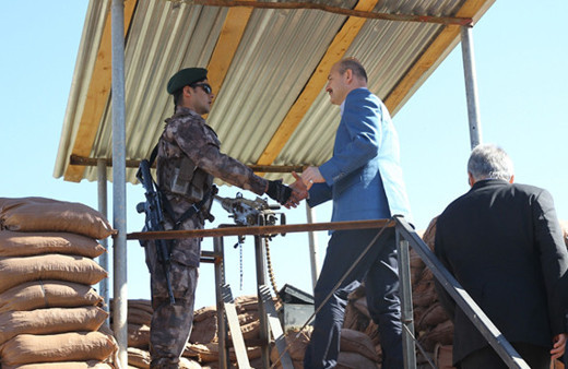 Süleyman Soylu Hakkari'de mesaj verdi