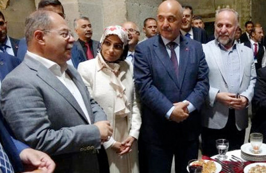 Bakan Akdağ: Herkesi bir kere daha uyarıyorum