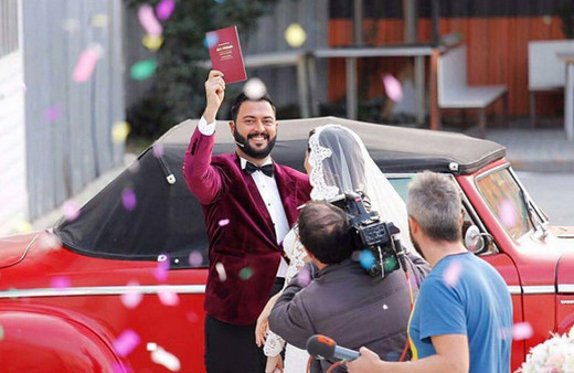 Caner ve Berke boşandı mı? Caner Berke işinin aslı..