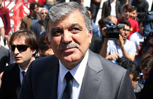 'Esad kalsın' diyen Gül 4 yıl önce bakın ne demişti!